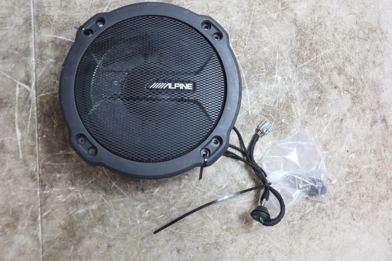 2018-2023 Jeep Wrangler JL OEM Quarter Panel Subwoofer Speaker 68323000