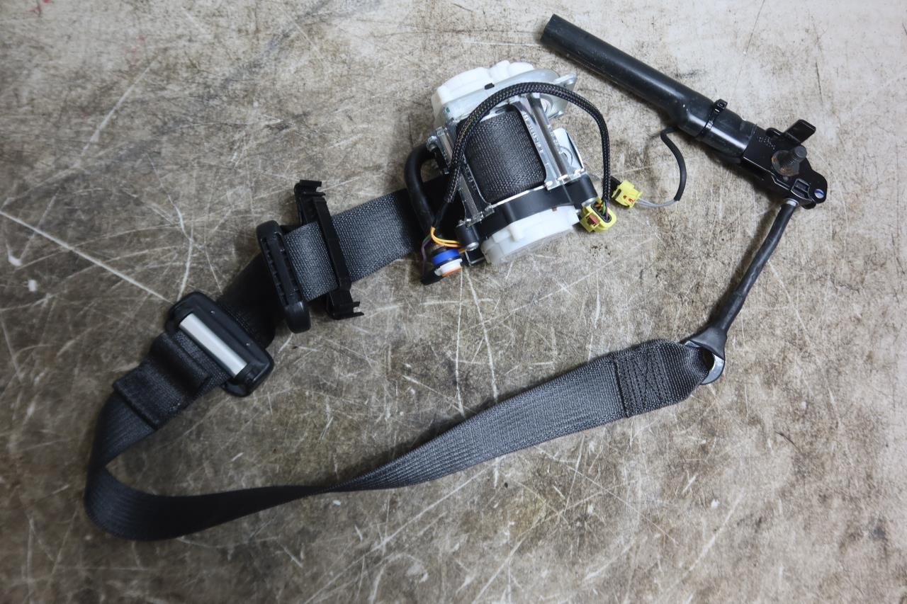 2018-2021 Jeep Wrangler JL 4 Door OEM Front Left LH Driver Seat Belt 6AC51TX7AJ