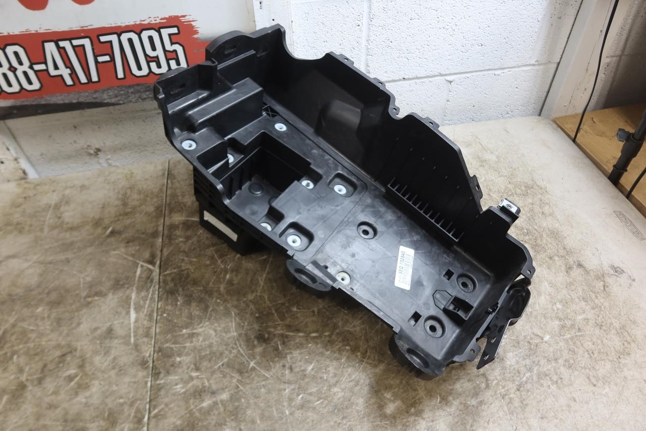 2018-2024 Jeep Wrangler JL OEM 3.6L OEM Engine Bay Battery Tray 68275851