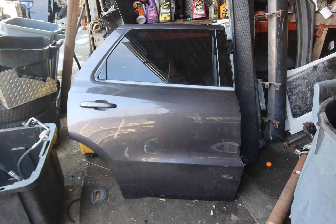 2011-2020 Dodge Durango OEM Rear Right Passenger Door Assembly 55369480
