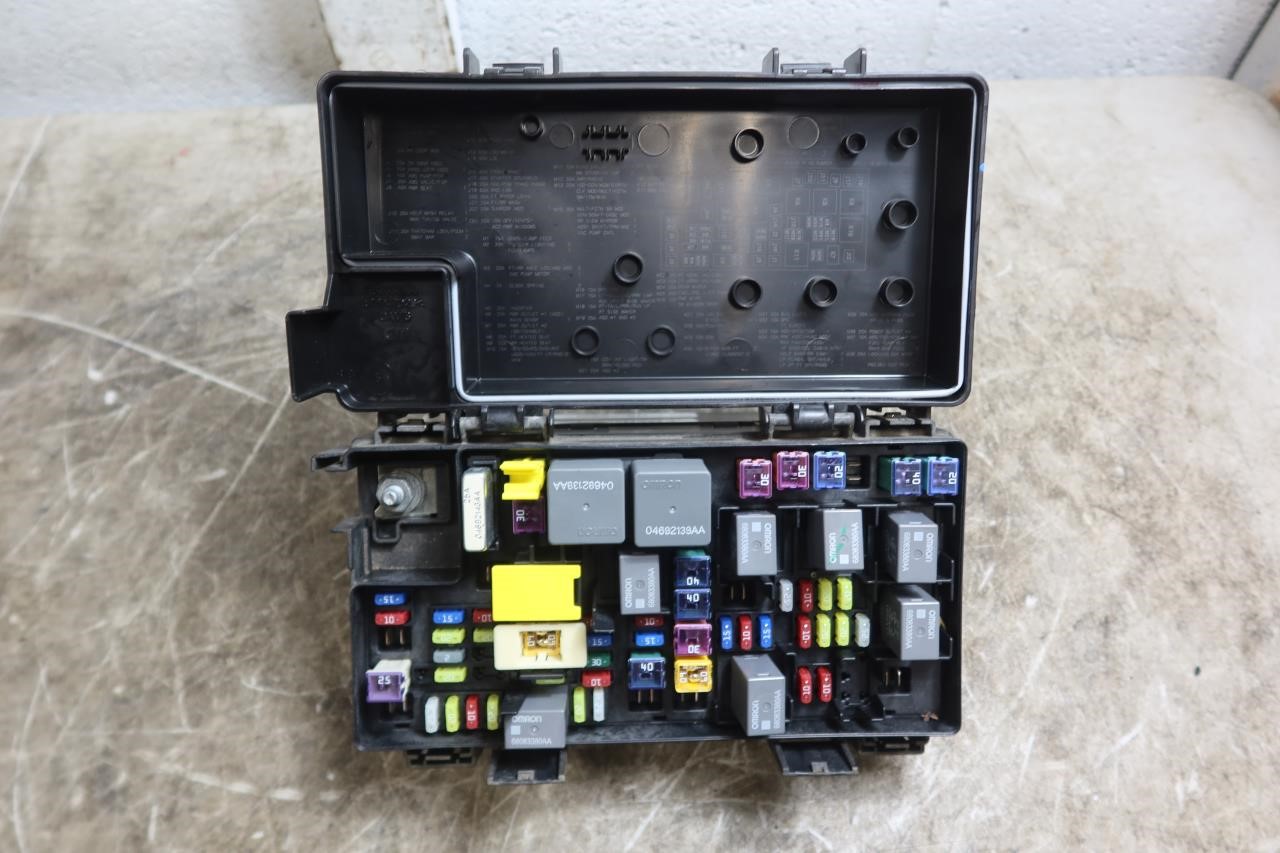 2015 Jeep Wrangler JK OEM Rubicon TIPM Fuse Box 68263897