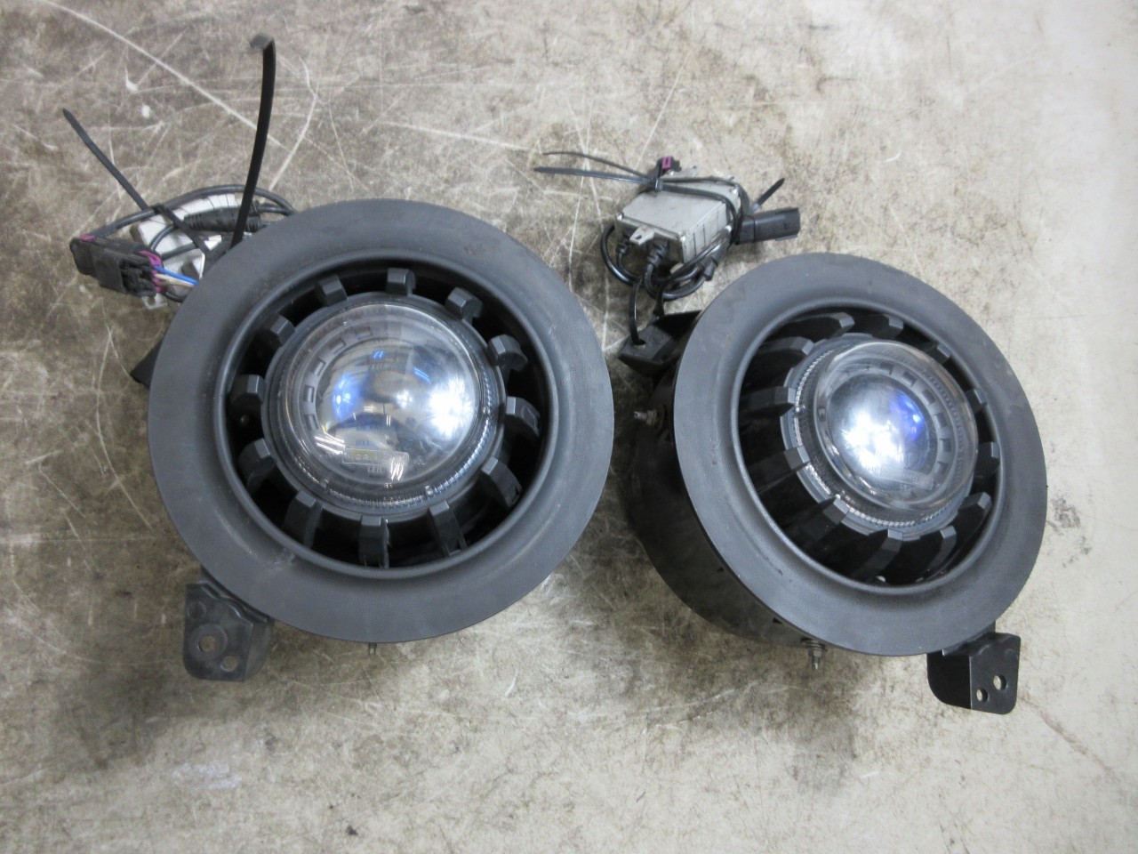 18-24 Jeep Wrangler JL / 20-25 Gladiator Morimoto Super7 7