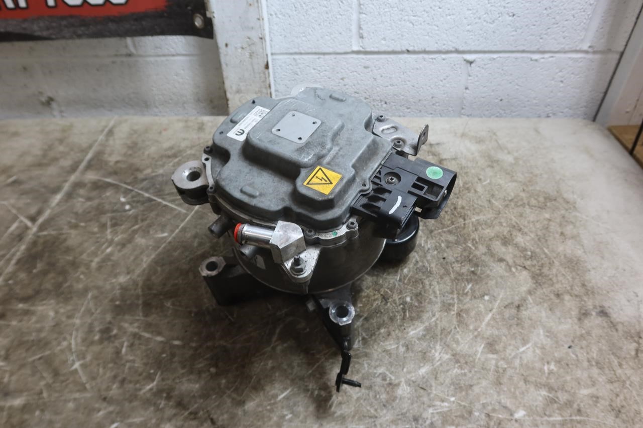 2020-2023 Jeep Wrangler JL 3.6L OEM 48v ETorque Generator Alternator 05185076