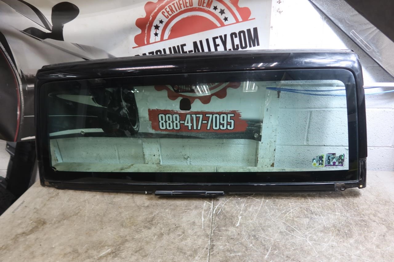 2007-2018 Jeep Wrangler JK JKU OEM Windshield Frame with Glass 68028605