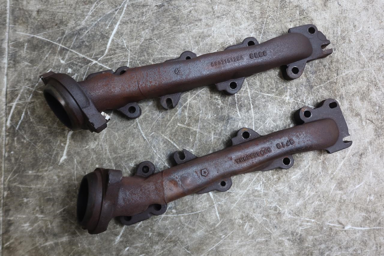 2011-2022 Dodge Durango 5.7L RT OEM Exhaust Manifold Left Right 68021512 / 68045559