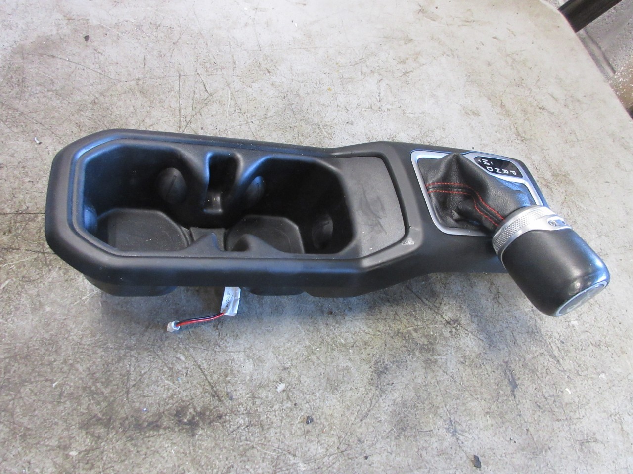 2018-2023 Jeep Wrangler JL OEM Center Console Shifter Knob Red Stitch 6AB05TX7AH