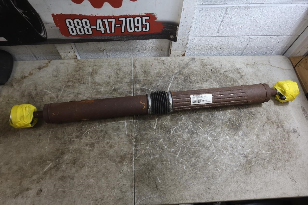 2021-2025 Ford Bronco 4x4 OEM Rear Drive Shaft Assembly MB3W 4602 BB