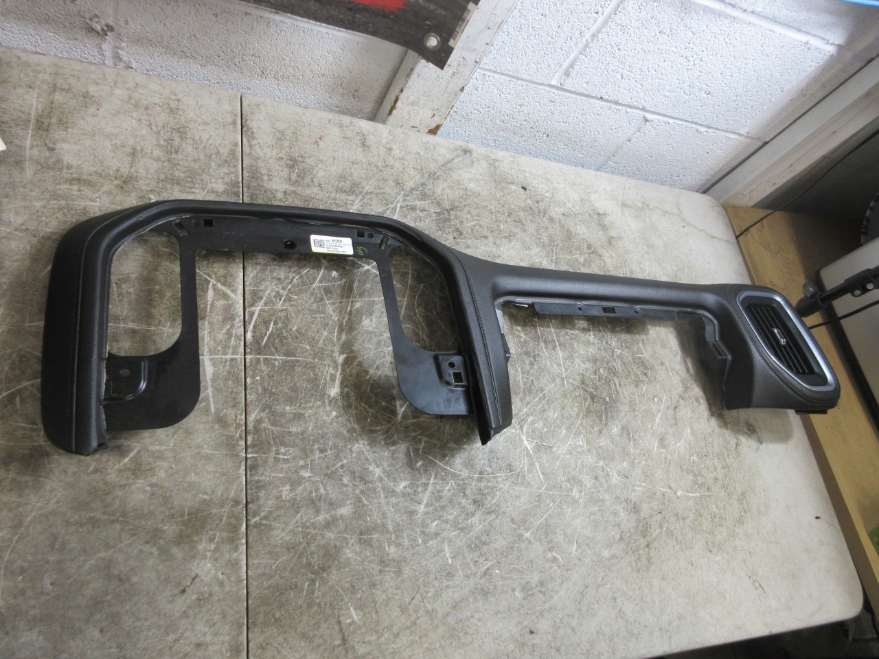 2019- 2023 Chevy Silverado OEM Instrument Panel Trim Pad Panel 84420199