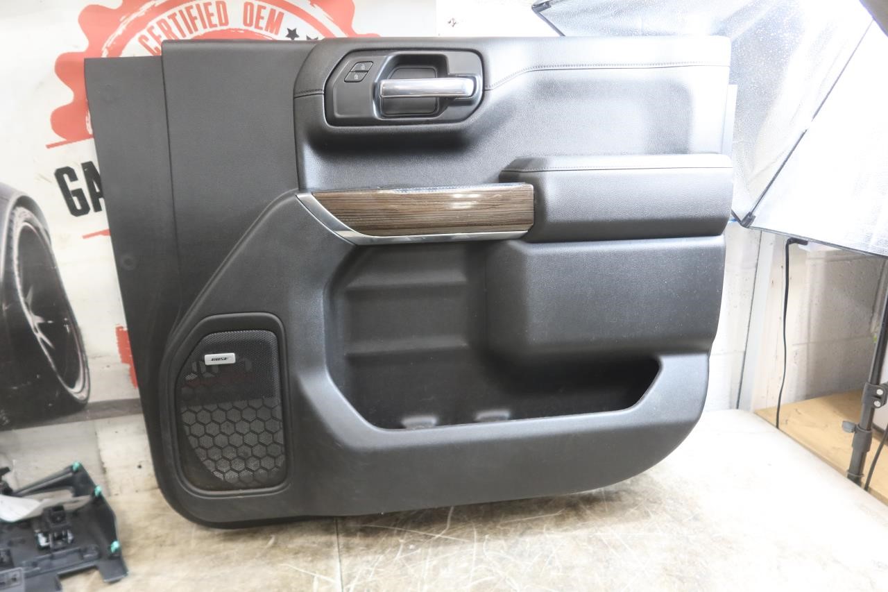 2019-2025 Chevy Silverado OEM Front Right RH Door Trim Panel 84741316