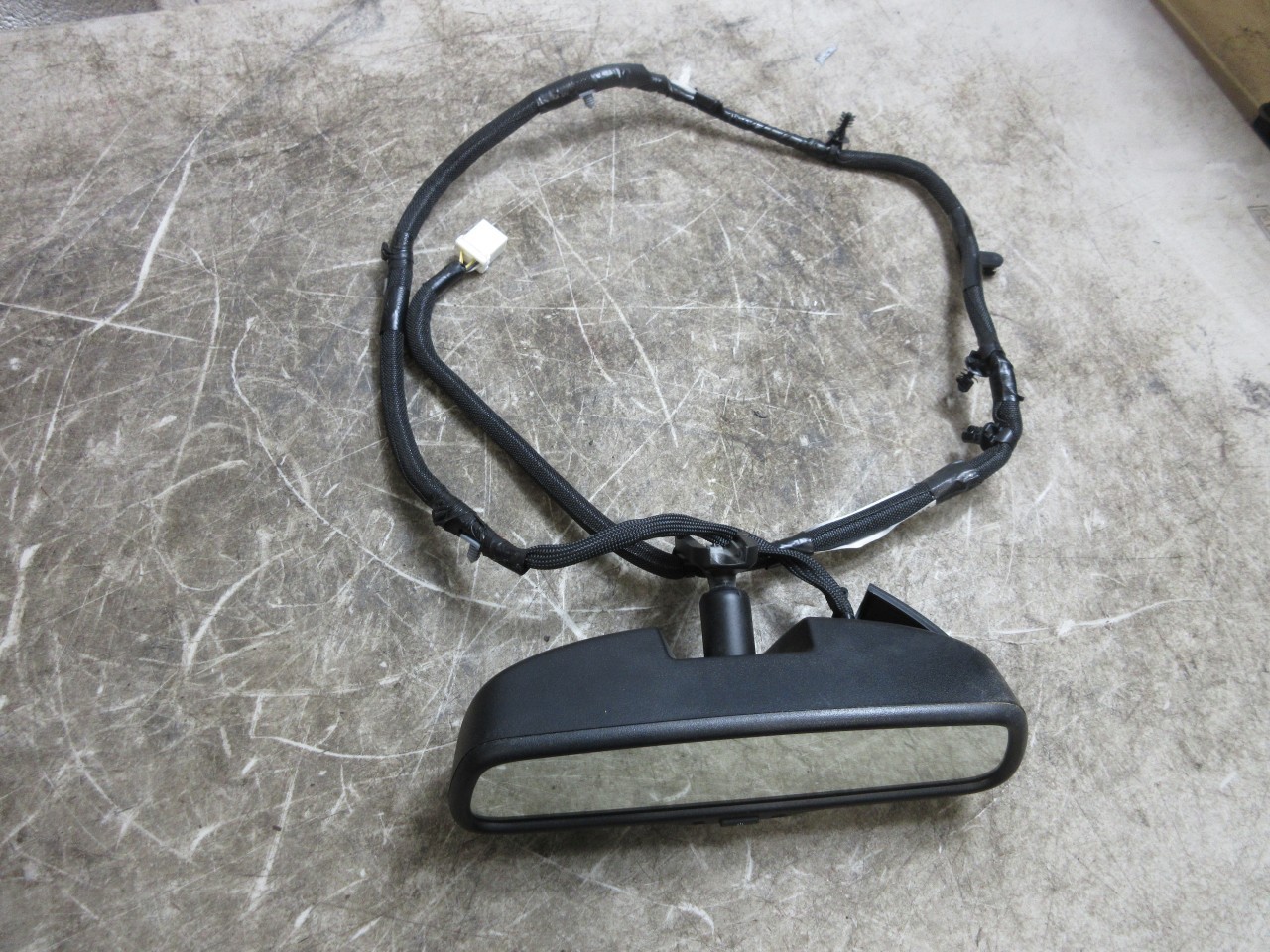 2011-2018 Jeep Wrangler JK JKU OEM Auto Dim Interior Rear View Mirror 68158203