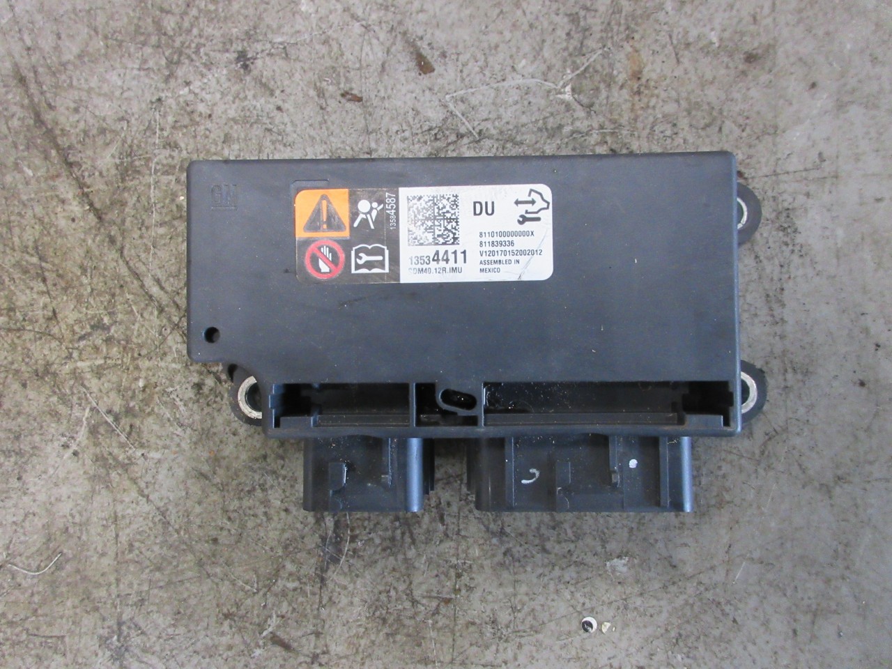 2019-2022 Chevy Silverado OEM SRS Control Module 13534411
