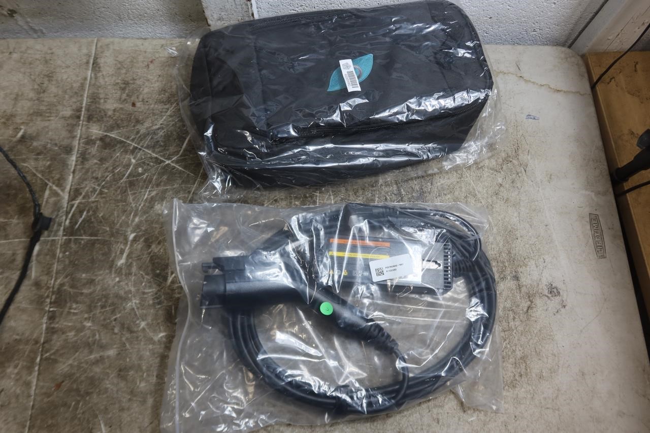 2023-2025 Jeep Wrangler JL Hybrid Charging Cable w/ Bag NEW 05185049 / 6AD34DX9AC