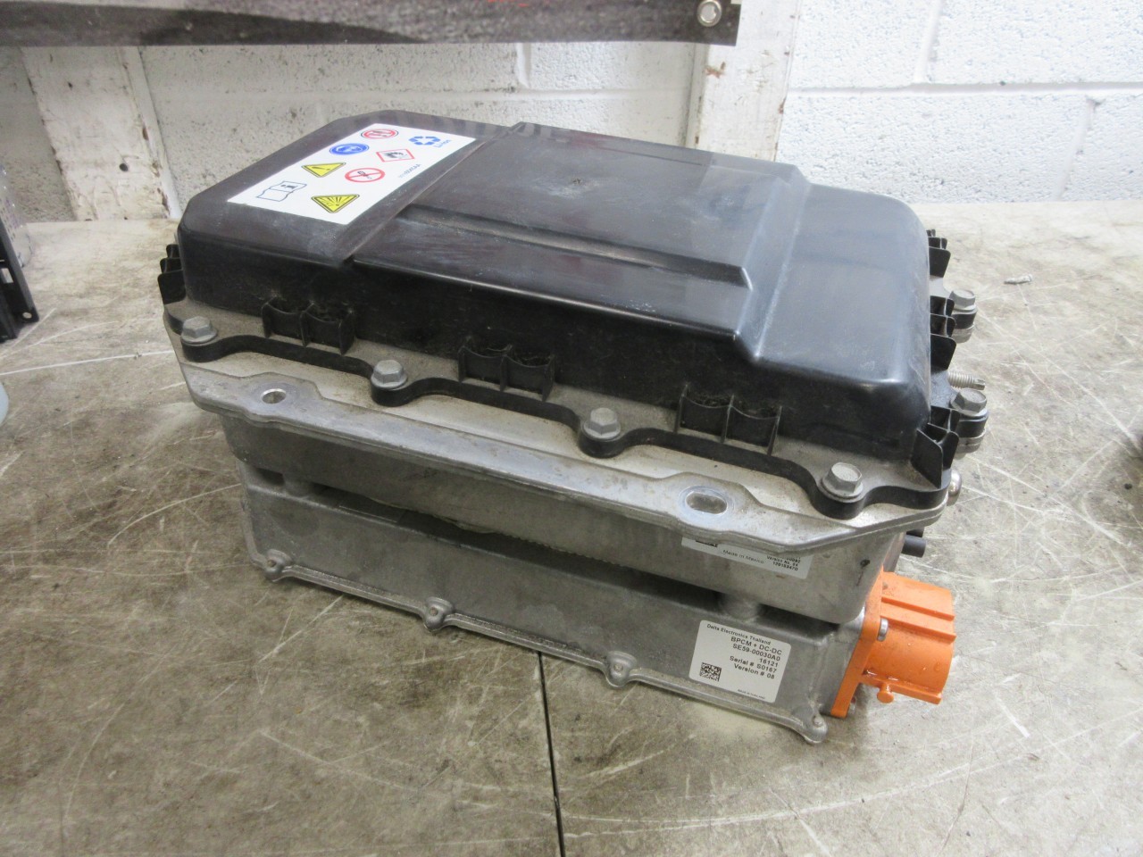 2018-2025 Jeep Wrangler JL 3.6L OEM 48v ETorque Battery 05057870 / 68381513