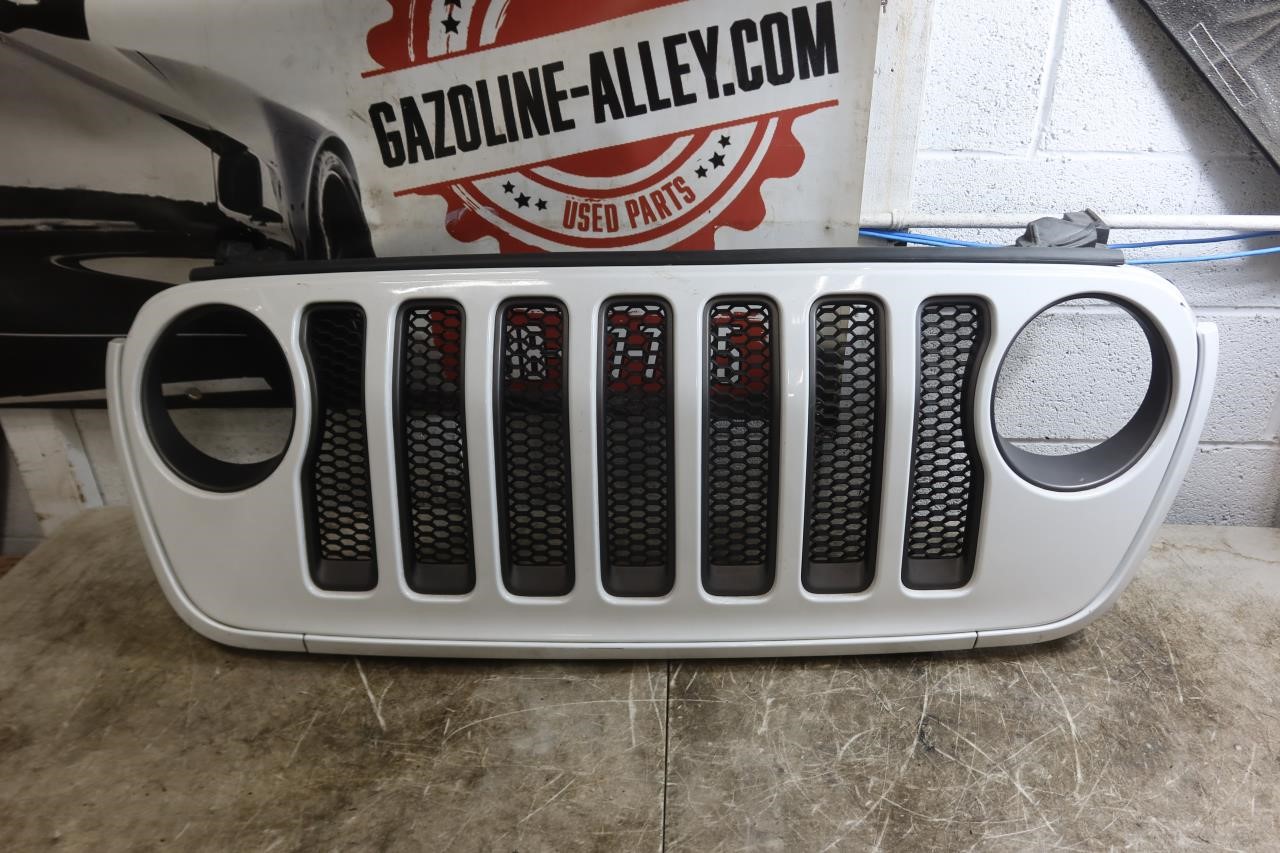 2018-2023 Jeep Wrangler JL Gladiator JT OEM Front Grille Assembly 68316767