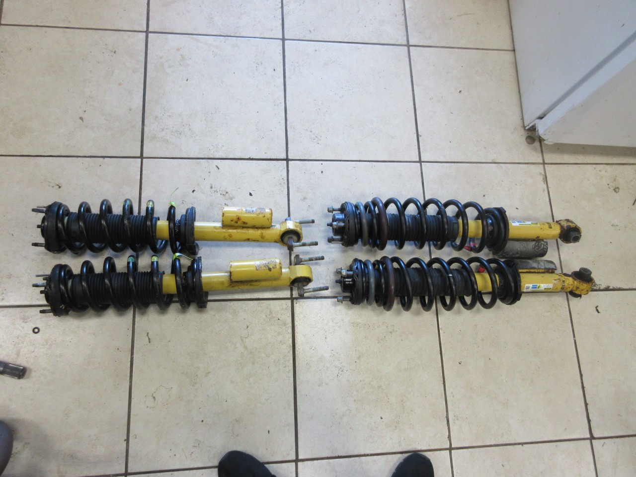2021-2023 Ford Bronco Badlands Sasquatch OEM Strut Suspension Spring Shock Set