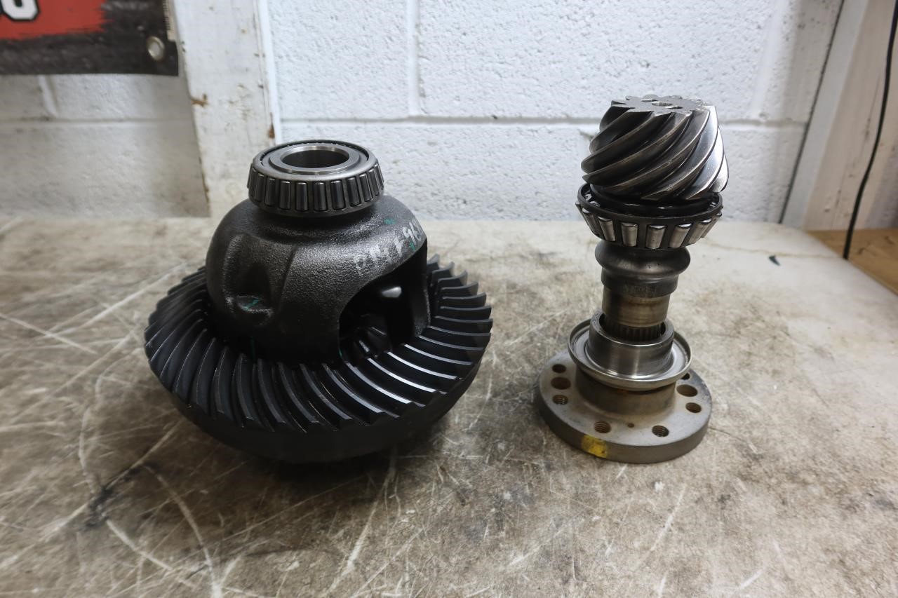 2018-2025 Jeep Wrangler JL OEM 3.73 Differential Carrier Ring Gear Spider Pinion