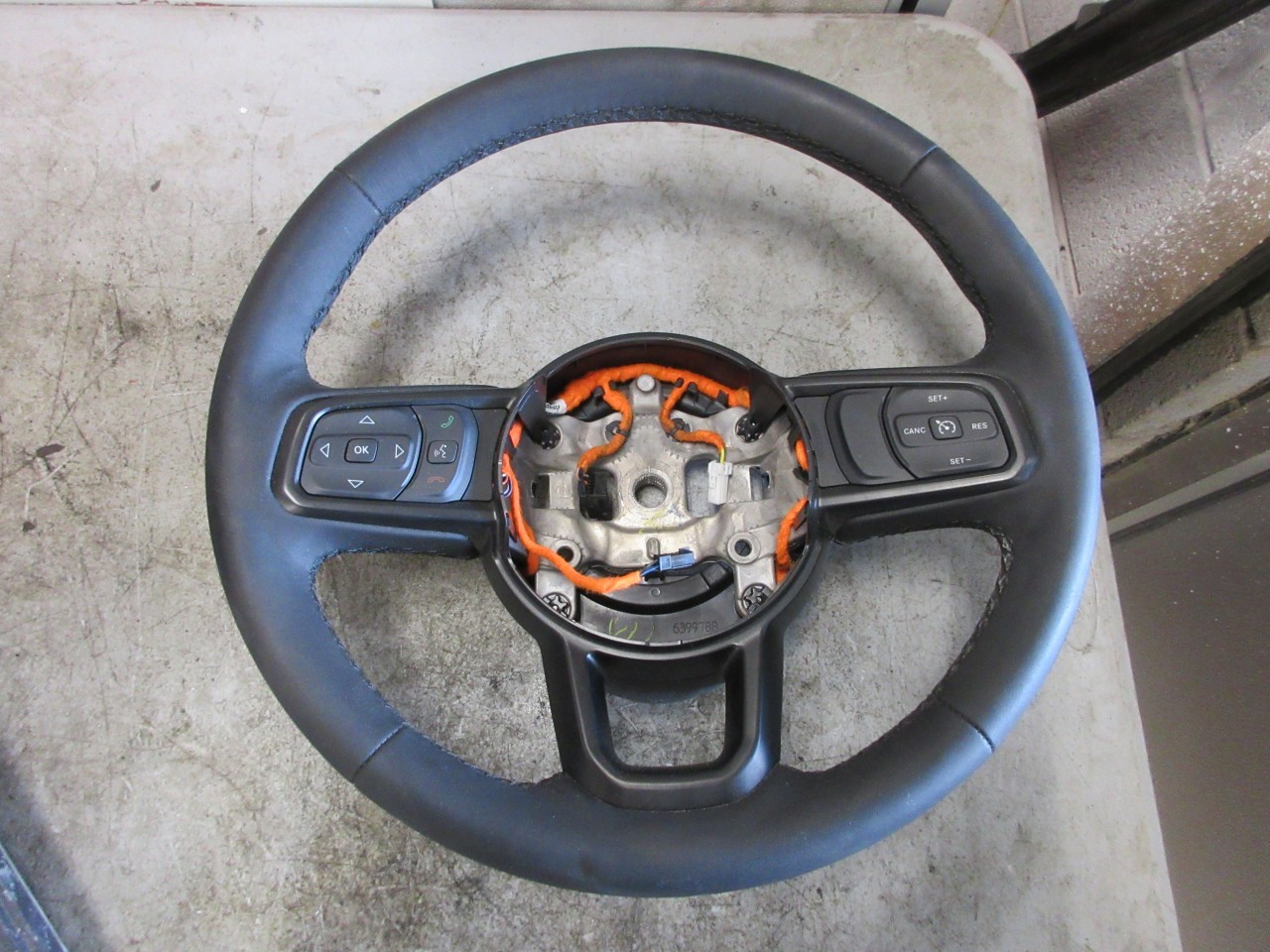 2021-2023 Jeep Wrangler JL 4XE Hybrid OEM Steering Wheel 7MF301X7AB