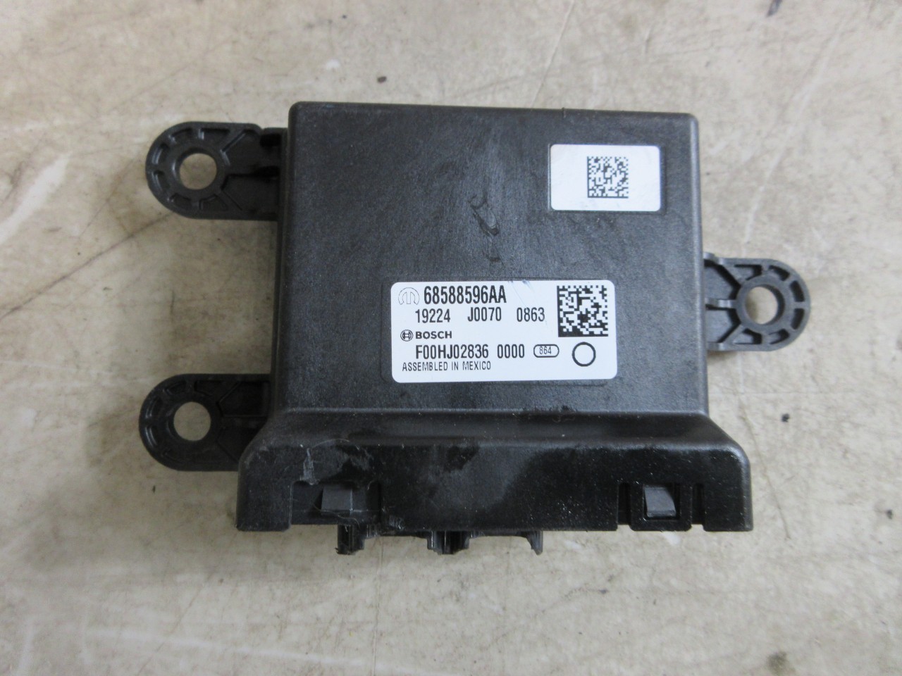 2018-2024 Dodge Charger Challenger OEM Gateway Module 68588596