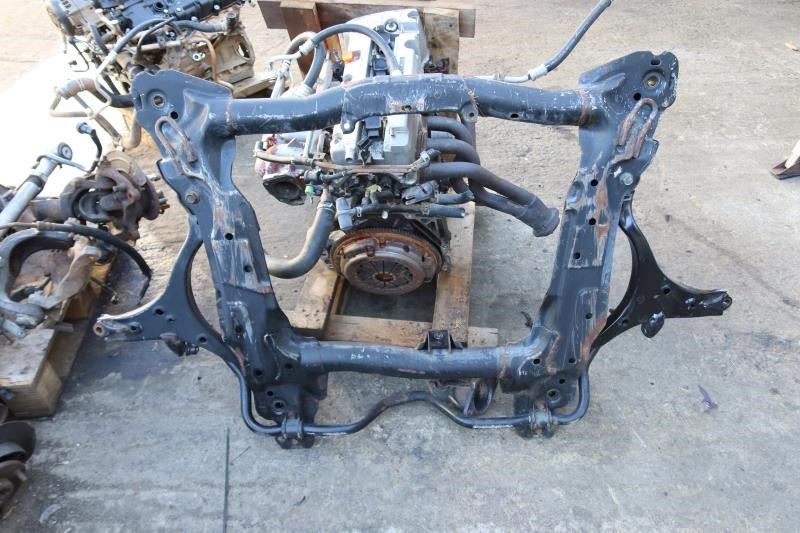 2004 Honda Civic SI EP3 OEM Crossmember Support Cradle 50200-S6E-E00
