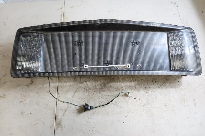 2004-2009 Cadillac XLR OEM License Plate Lamp Holder 10355557