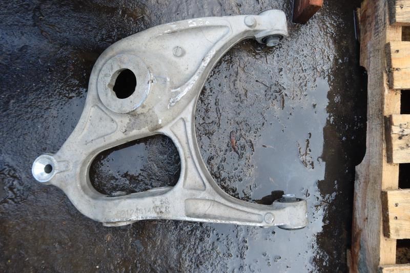 2011-19 Jeep Grand Cherokee OEM Rear Right Passenger Lower Control Arm 52124814