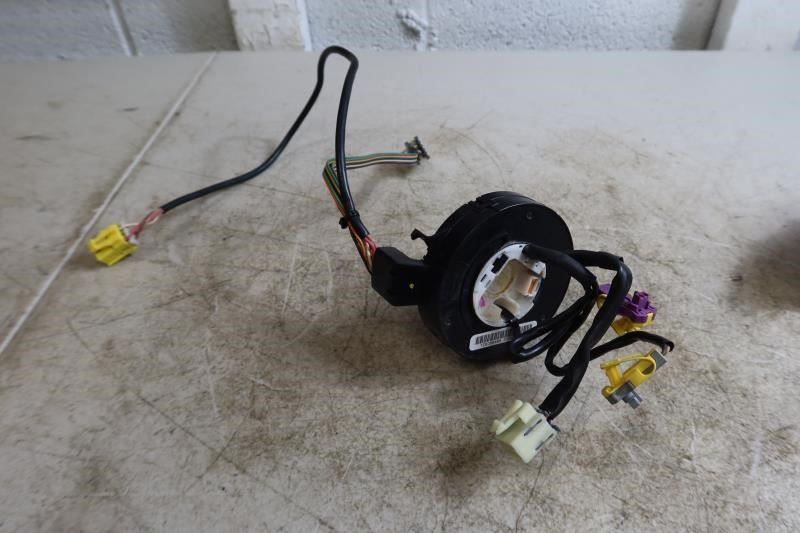 2004+ Cadillac XLR OEM Interior Steering Wheel Clock Spring Clockspring 26089489