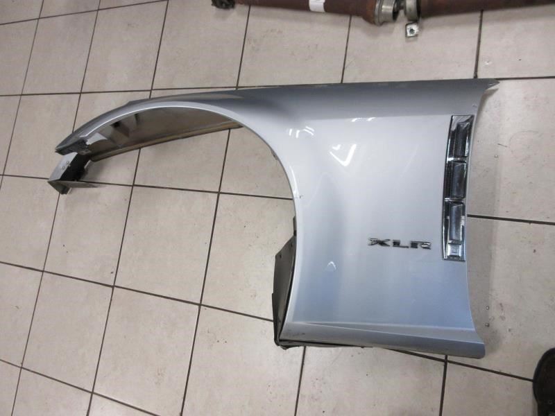 2004-2009 Cadillac XLR OEM Left Driver LH Fender Assembly 10352517