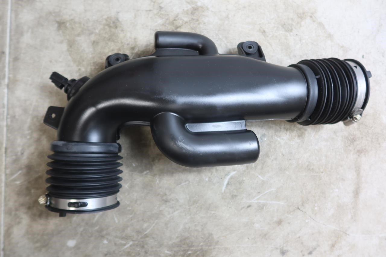 2018-2023 Jeep Wrangler JL 2.0L OEM Air Cleaner Intake Tube Hose 68409874