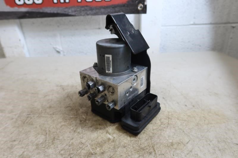 2018 Dodge Durango OEM Anti Lock Brake ABS Pump Control Module 68336274