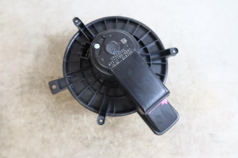 2014-2022 Dodge Durango Jeep Grand Cherokee OEM Front Blower Motor 68224166AB