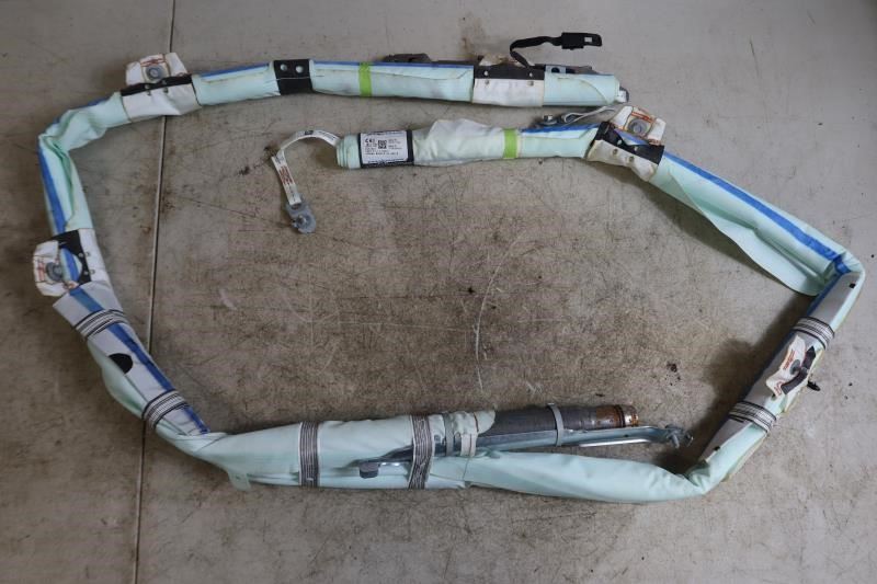 2016-2022 Jeep Grand Cherokee OEM Left Driver Roof Air Assembly 68250175