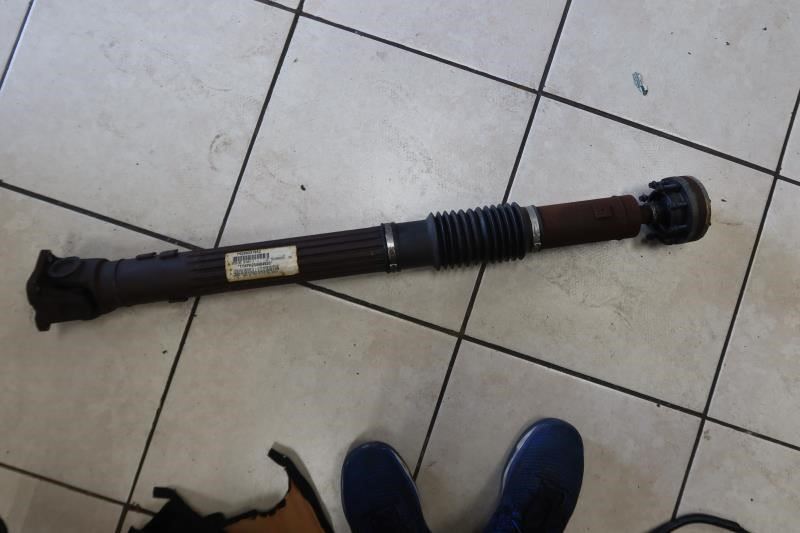 2007-2018 Jeep Wrangler JK OEM Dana 44 Front Drive Shaft 52853319AC