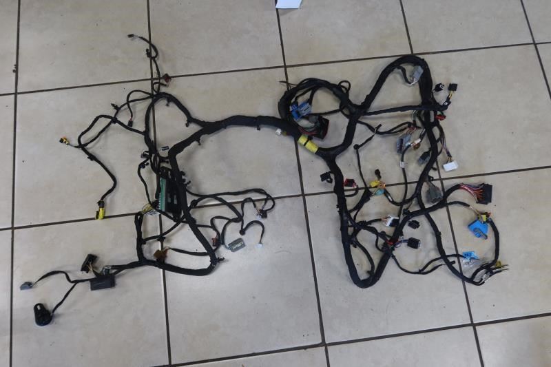 2019 Dodge Durango OEM Instrument Panel Dash Wire Harness Dashboard 68333557