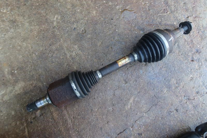 2016-2022 Dodge Durango 5.7L / 6.4L OEM Front Left Driver Axle Shaft 52124713