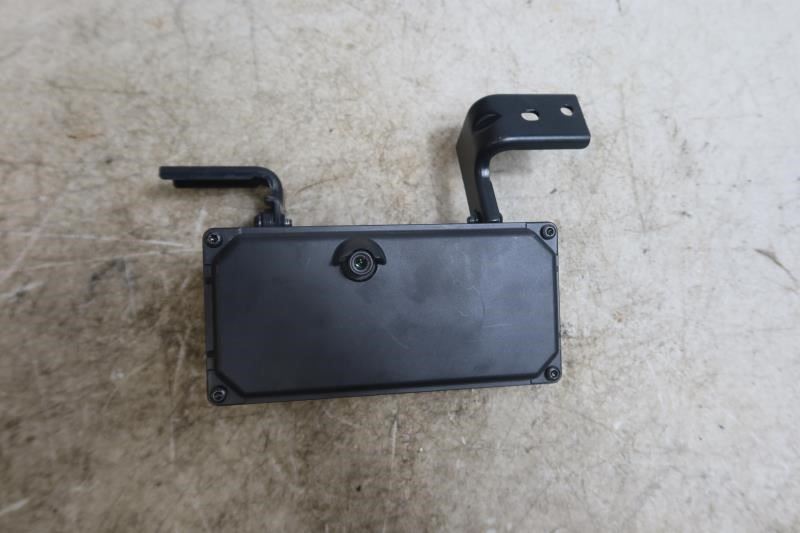 2021 2022 Jeep Wrangler OEM Front Facing Windshield Camera Module 68484709