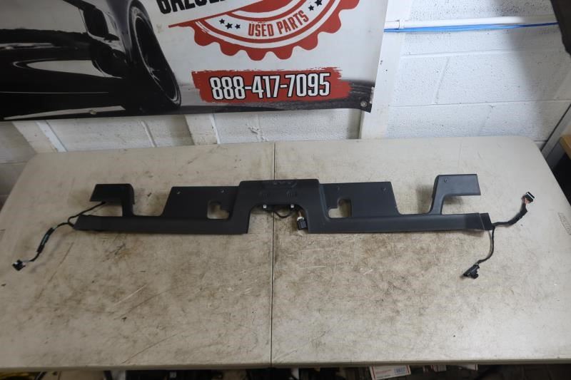 2021-2023 Jeep Wrangler Gladiator OEM Windshield Header Trim Panel 6ZX04TX7A