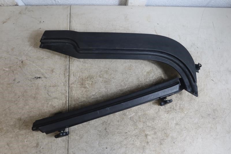 2000-2006 Jeep Wrangler TJ OEM Right Passenger Soft Top Window Frame Surround
